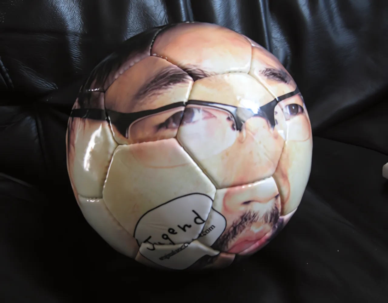 Face ball